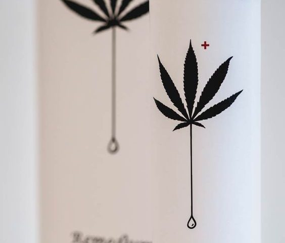 minimalism in marijuana packaging packaging design
