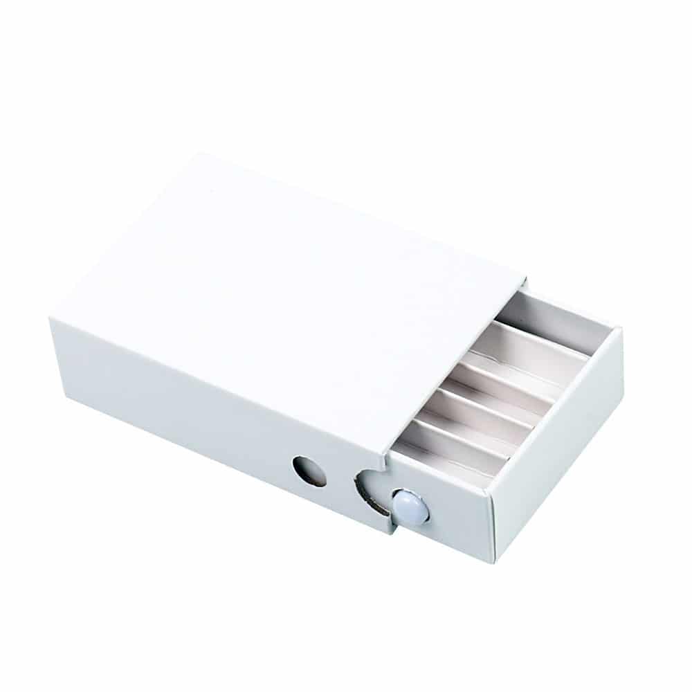 Child safe pre-roll box with paper divider